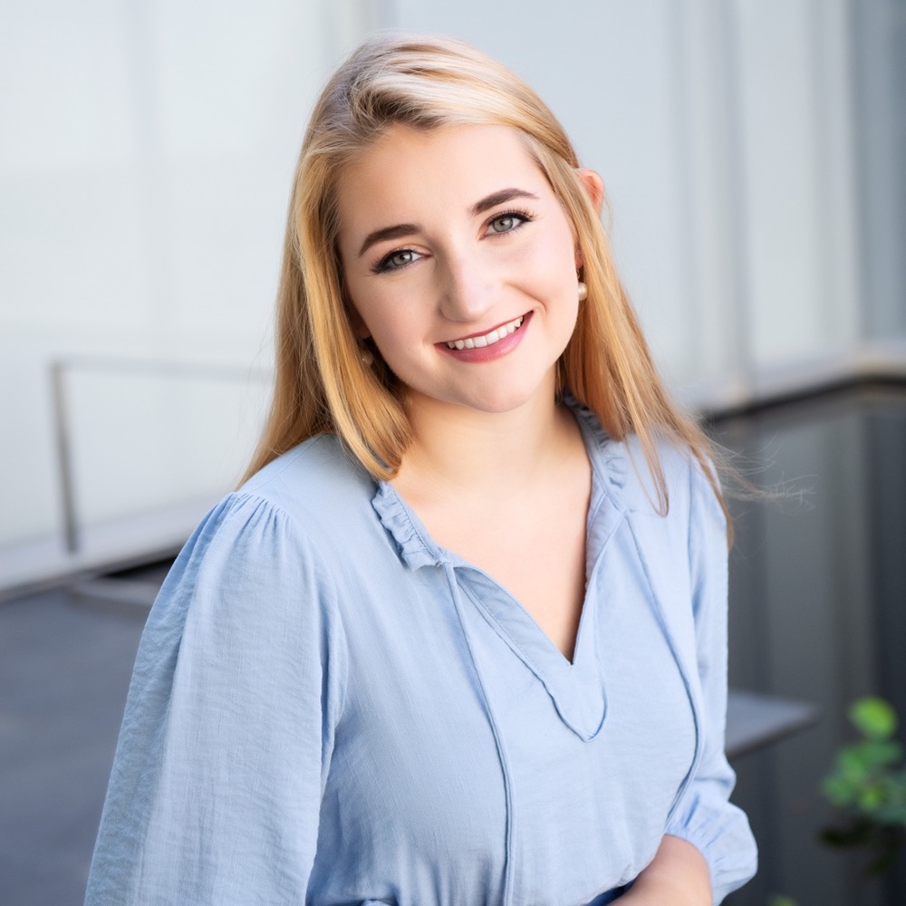Meet your Posher, Maddie